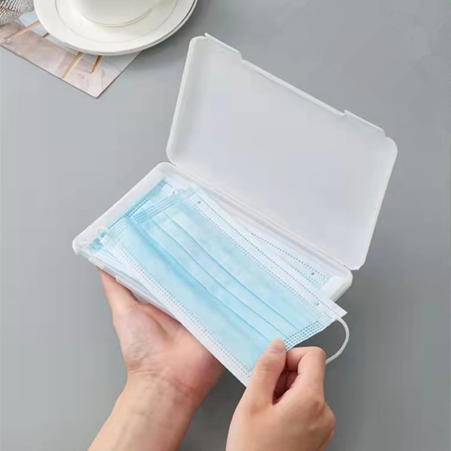 Masks Organizer, False Eyelashes Storage Box Portable,Face Masks Plastic Case Storage Box (Pink)