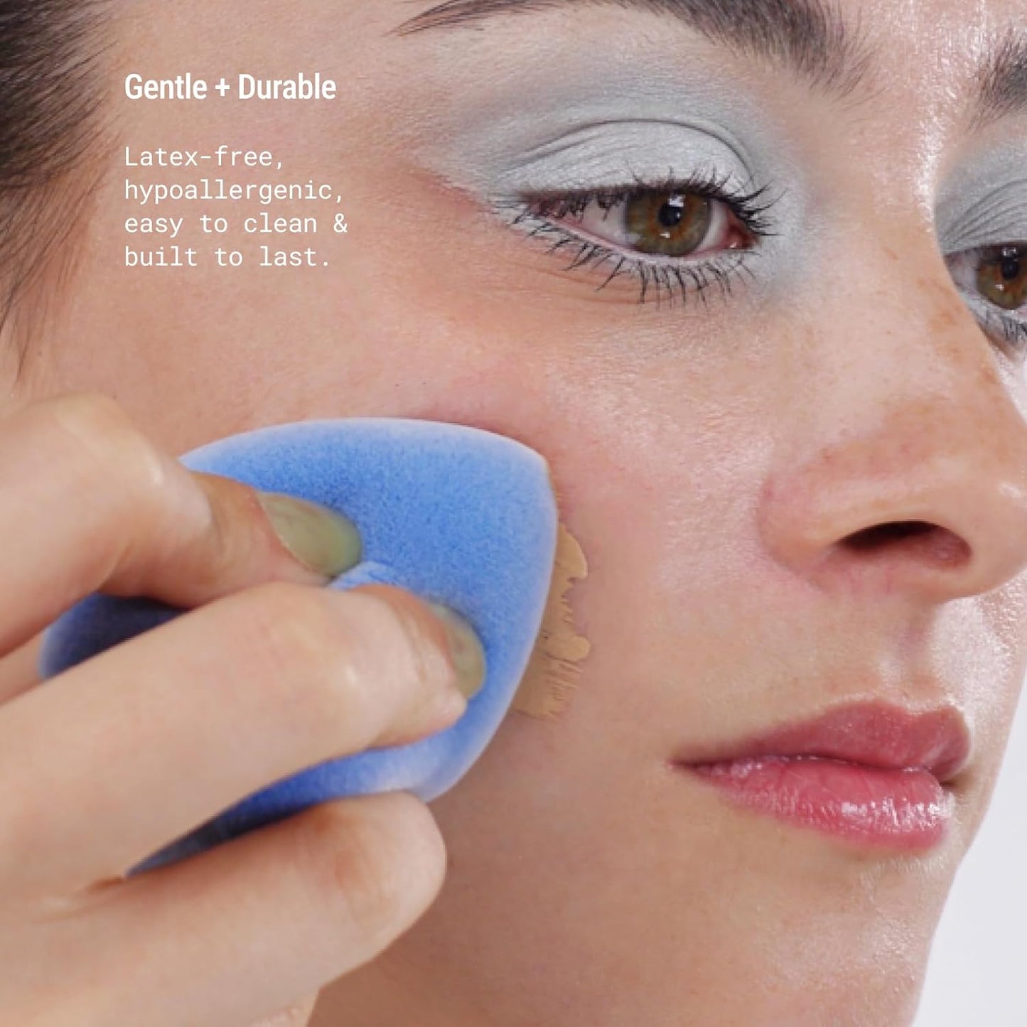 JUNO & Co. Microfiber Makeup Sponge Set 4-Pack, Dual Layer Technology and Airbrushed Complexion Finish, Makeup Blender for Foundation, Powder and Cream