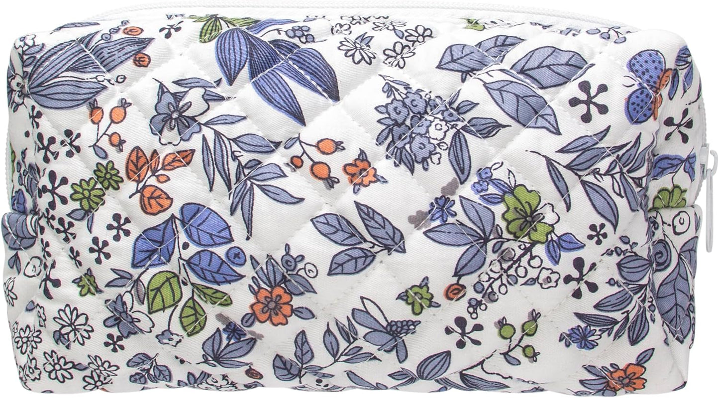 PAZIMIIK Vintage Quilted Makeup Bag Cosmetic Pouch for Brushes Pencils and Travel Make Up Accessories for Women and Girls,Leaf White